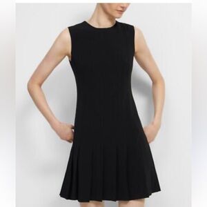 Theory Black Mini Dress Excellent Condition Size 0